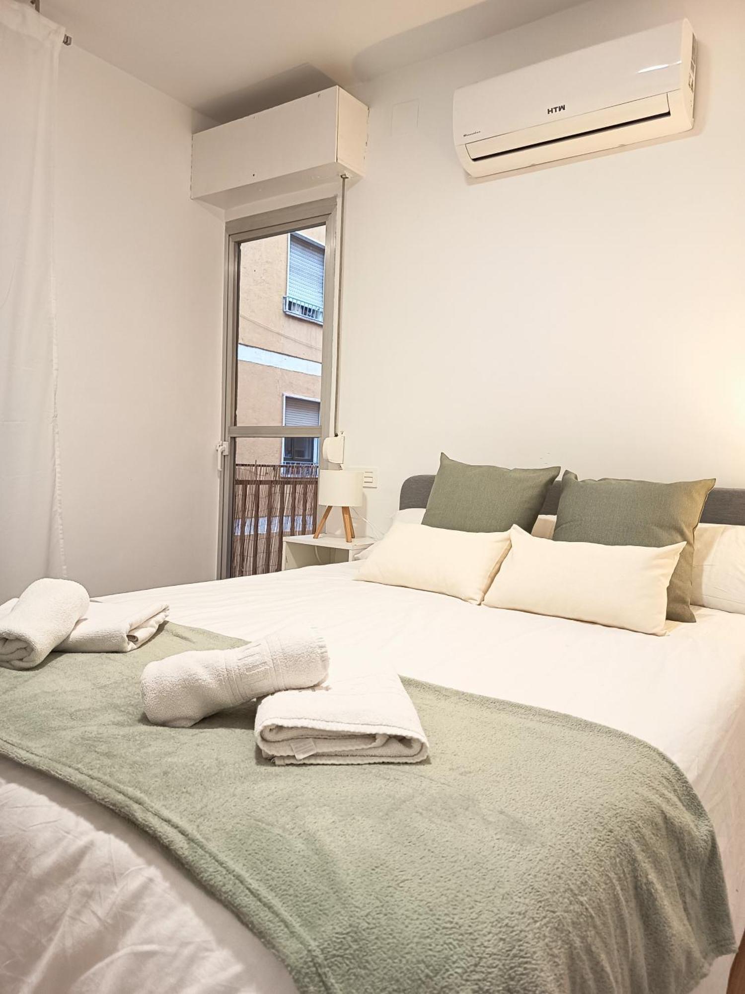 Modern Plaza De Toros Apartment With Free Parking Grenada Zewnętrze zdjęcie